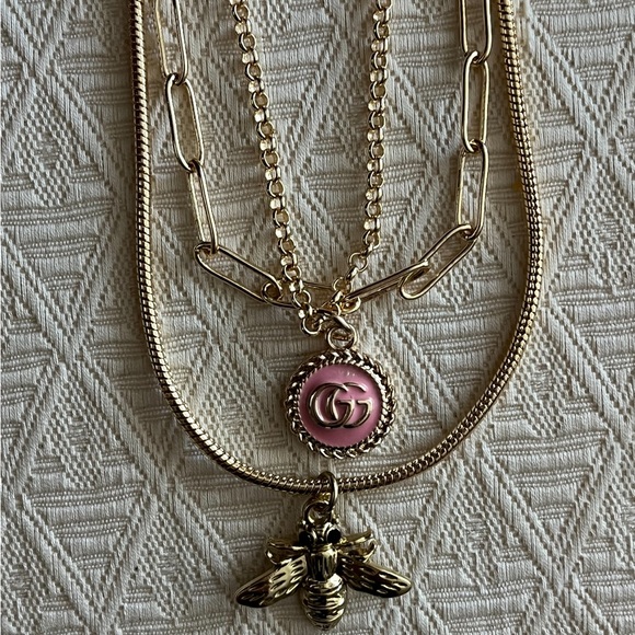 ❌❌holding for @bellamia❌❌Gucci GG Button Charm - Picture 7 of 7